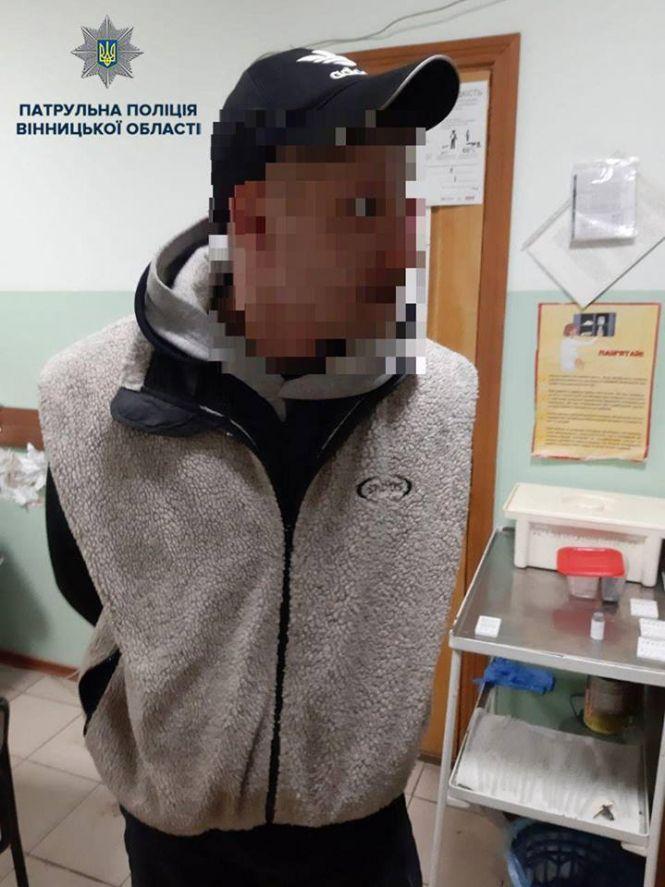 Новини Вінниці - фото з Зупинили на трасі: водій «під кайфом» на тягачі перевозив габаритний вантаж Зупинили на трасі: водій «під кайфом» на тягачі перевозив габаритний вантаж, фото №1 на сайті 20minut.ua