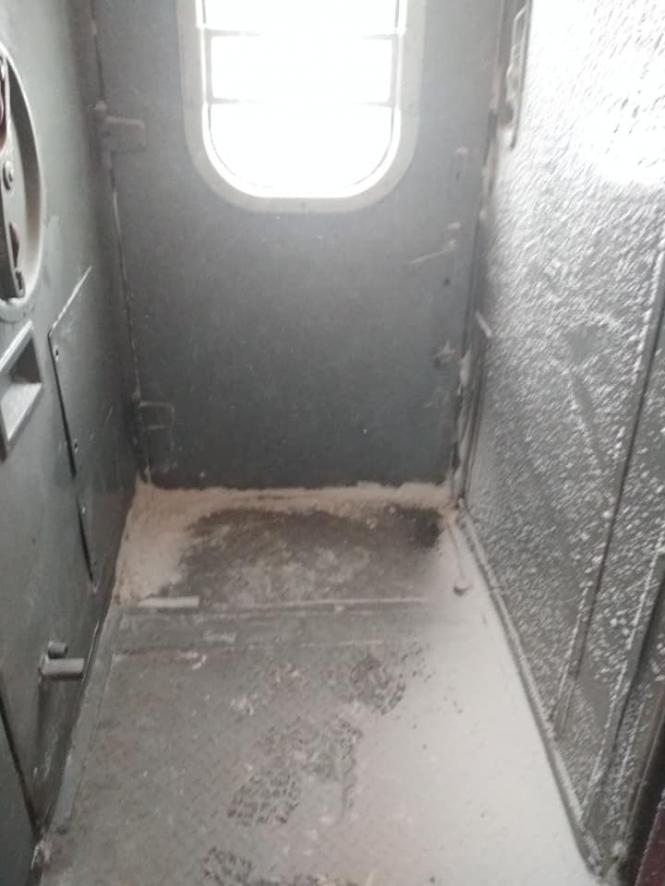 Новини Кам'янця-Подільського - фото з Крижаний потяг з Кам’янця до Києва (Фото) Крижаний потяг з Кам’янця до Києва (Фото), фото №2 на сайті 20minut.ua