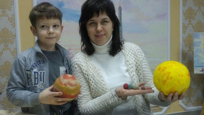 Зваляли з вовни дві Cонячні системи, фото №4 на сайті 20minut.ua