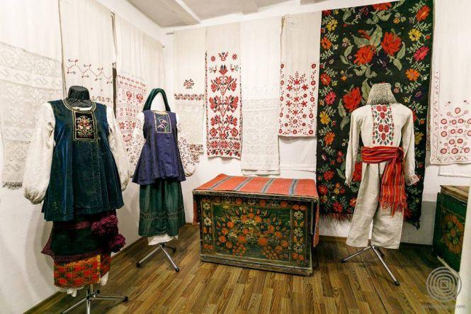 “Скільки себе пам’ятаю, завжди стягував все старовинне”. Тернопільський студент відкрив етно-музей у дідовій хаті, фото №4 на сайті 20minut.ua