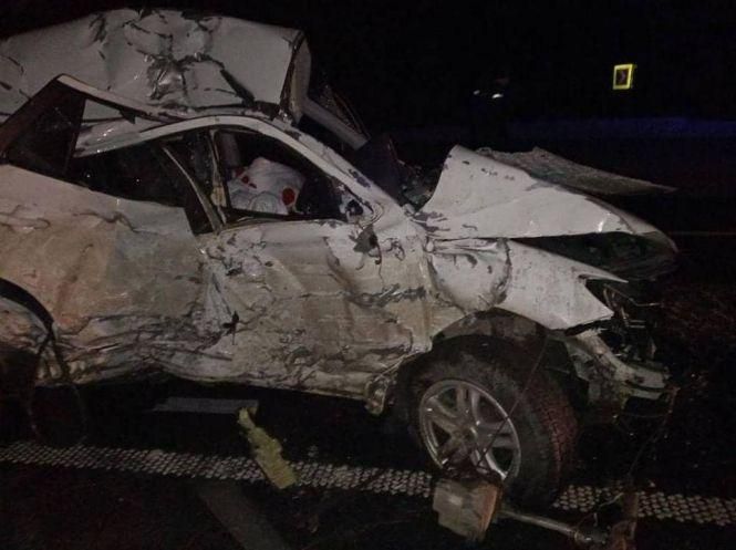 Новини Вінниці - фото з Жахлива ДТП: Hyundai влетів під фуру. Загинула фітнес-тренерка Жахлива ДТП: Hyundai влетів під фуру. Загинула фітнес-тренерка, фото №3 на сайті 20minut.ua
