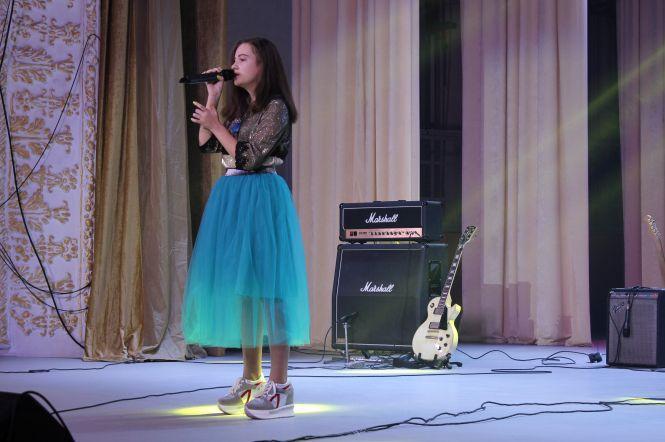 Кам’янецькі школярі боролися за місця у фіналі пісенного конкурсу (ФОТО), фото №8 на сайті 20minut.ua