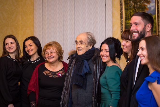 Новини Вінниці - фото з Світ втратив легенду. Три роки тому у Вінниці Мішель Легран розповідав, що переживає «другу молодість» Світ втратив легенду. Три роки тому у Вінниці Мішель Легран розповідав, що переживає «другу молодість», фото №11 на сайті 20minut.ua