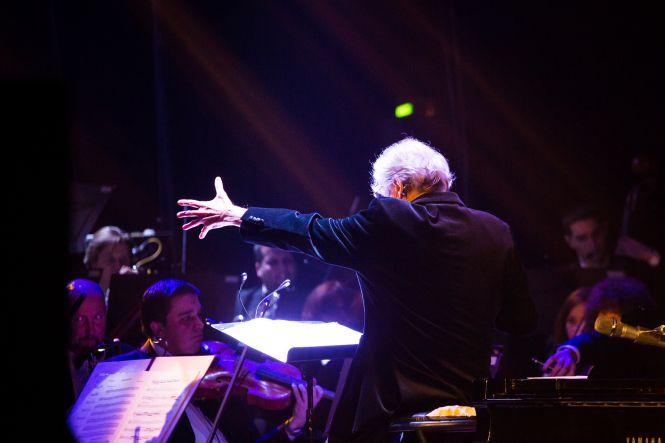 Новини Вінниці - фото з Світ втратив легенду. Три роки тому у Вінниці Мішель Легран розповідав, що переживає «другу молодість» Світ втратив легенду. Три роки тому у Вінниці Мішель Легран розповідав, що переживає «другу молодість», фото №8 на сайті 20minut.ua