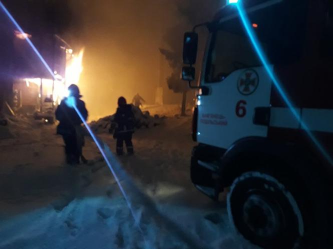 Горів "Техас" у Кам’янці-Подільському (ФОТО+ВІДЕО), фото №4 на сайті 20minut.ua