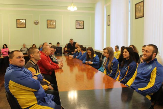 Спортсменів Кам’янця-Подільського нагородили відзнаками, фото №1 на сайті 20minut.ua