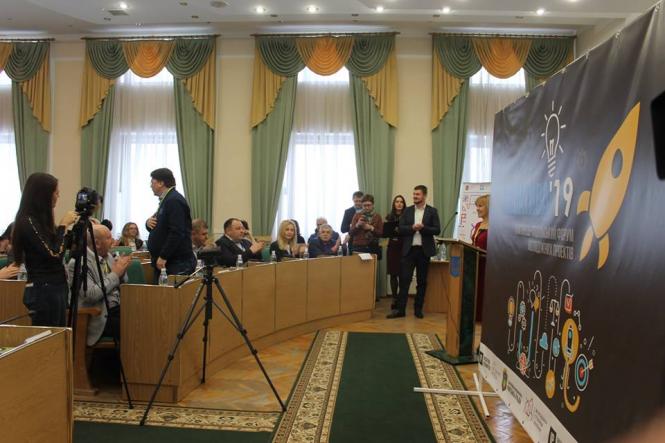 Кам'янець-Подільський офіційно став 