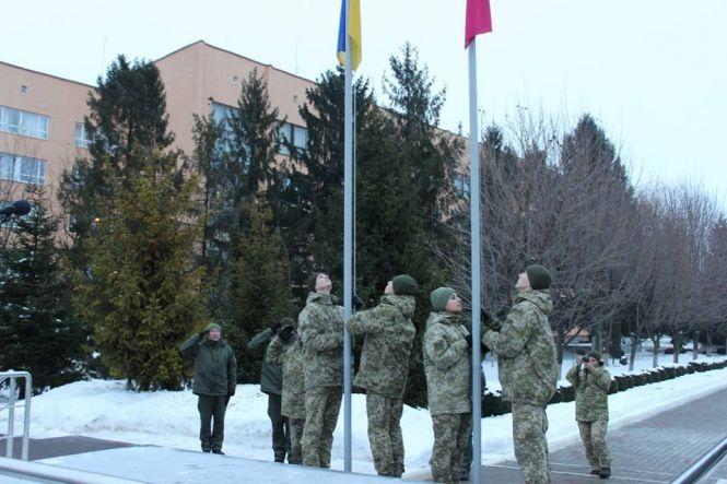 Хмельницькі прикордонники вшанували героїв бою під Крутами, фото №6 на сайті vsim.ua