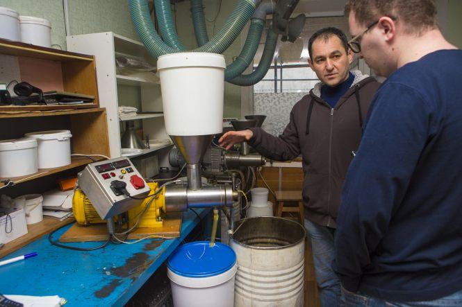 Новини Вінниці - фото з З інженера у еко-бізнесмена. Як вінничанин робить олію з кокосу, малини та коноплі З інженера у еко-бізнесмена. Як вінничанин робить олію з кокосу, малини та коноплі, фото №3 на сайті 20minut.ua