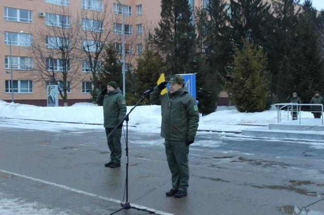 Хмельницькі прикордонники вшанували героїв бою під Крутами, фото №1 на сайті vsim.ua