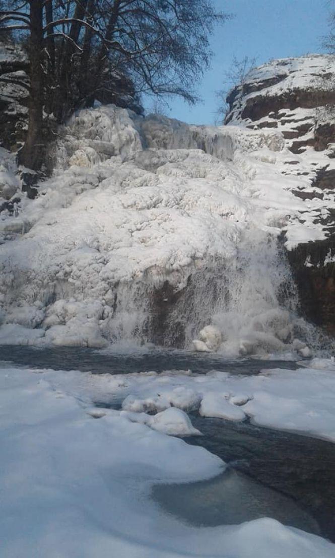 На Тернопільщині замерз найвищий водоспад України, фото №2 на сайті 20minut.ua