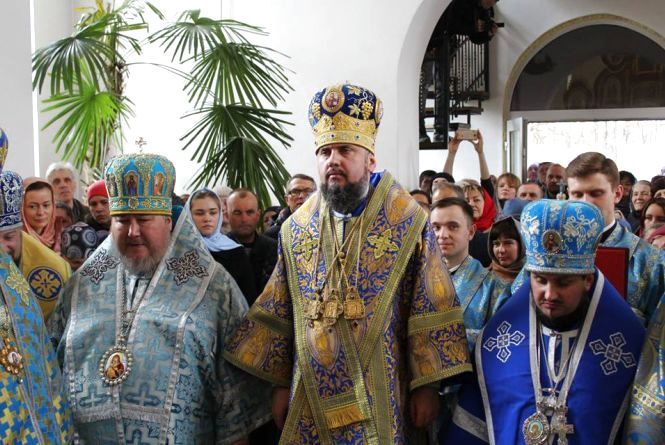 Побита школярка, прощання з героєм та замінування ТРЦ: ТОП-5 новин тижня у Хмельницькому, фото №5 на сайті vsim.ua
