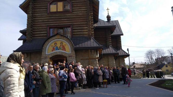 "Піст для нашої душі є весною": Владика Епіфаній провів літургію в Тернополі, фото №4 на сайті 20minut.ua