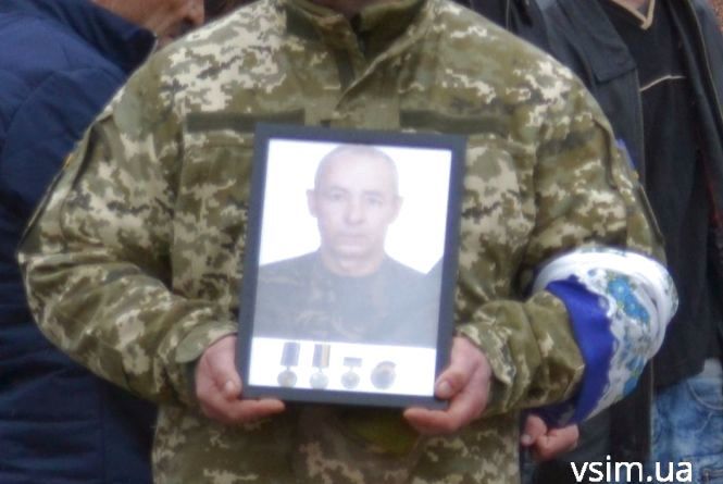 Побита школярка, прощання з героєм та замінування ТРЦ: ТОП-5 новин тижня у Хмельницькому, фото №3 на сайті vsim.ua