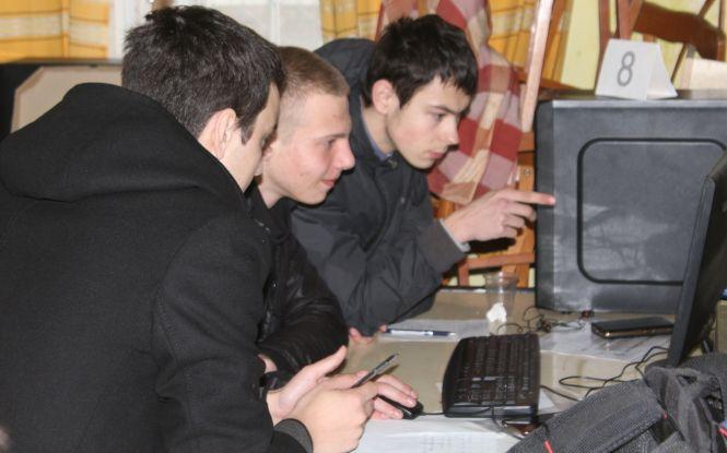 Олімпіада з програмування: 12 учасників з Вінниці нині у Google, Microsoft і Facebook, фото №6 на сайті 20minut.ua