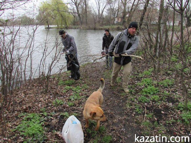 Новини Козятина - фото з "Чиста" субота: наводили лад і в місті, і на річці "Чиста" субота: наводили лад і в місті, і на річці, фото №13 на сайті 20minut.ua