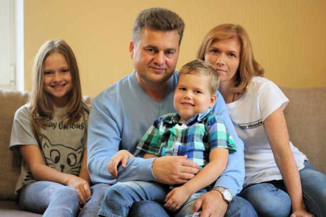 Новини Вінниці - фото з «Івасик боєць»: мама хворої на рак дитини про віру в одужання, яку не розділяють лікарі «Івасик боєць»: мама хворої на рак дитини про віру в одужання, яку не розділяють лікарі, фото №2 на сайті 20minut.ua