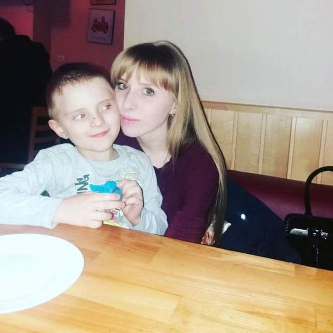 Новини Тернополя - фото з «Вона хоче жити і вірить, що зможе повернутись до 5-річного сина», - друзі просять врятувати 24-річну Мар’яну