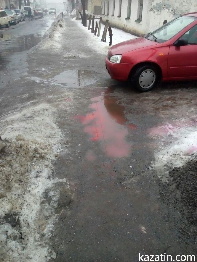 Козятин 1 лютого: рожевий сніг та лід під ногами, фото №3 на сайті 20minut.ua