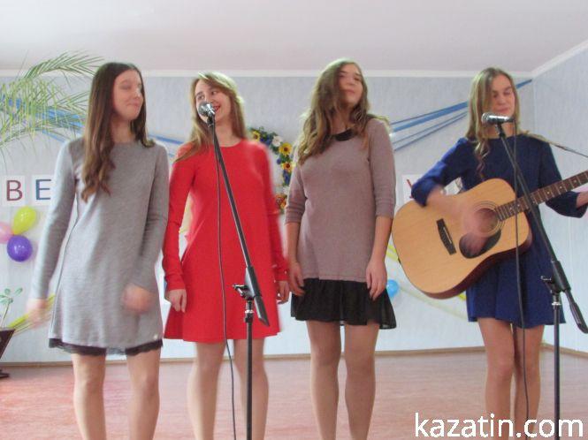 Як пройшла зустріч випускників у школі №1 (+відео), фото №9 на сайті 20minut.ua