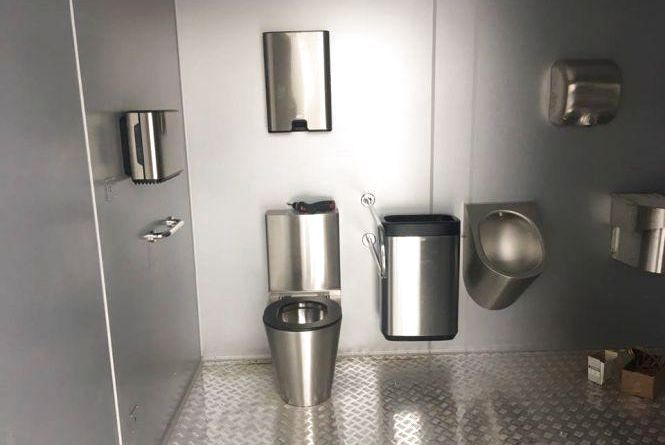 Від туалету за мільйон до найкращої назви для басейну: ТОП-5 новин тижня у Хмельницькому, фото №1 на сайті vsim.ua