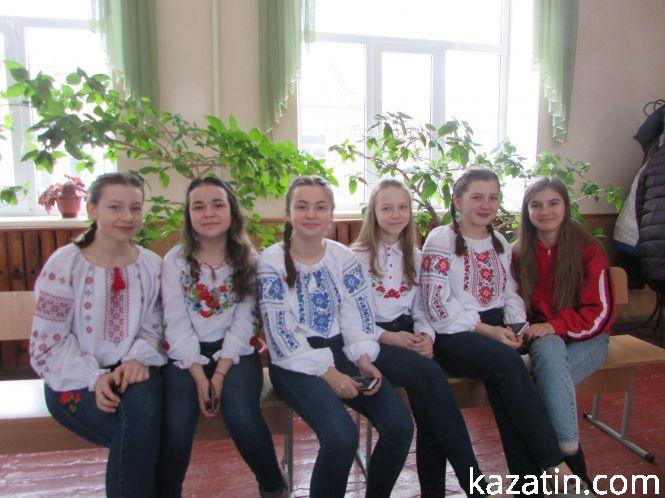 Як пройшла зустріч випускників у школі №1 (+відео), фото №1 на сайті 20minut.ua