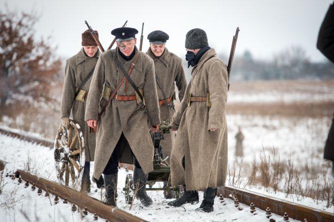 Новини Вінниці - фото з Відтворювач історії: реконструктор розповів про зйомки екшн-фільму «Крути 1918» Відтворювач історії: реконструктор розповів про зйомки екшн-фільму «Крути 1918», фото №12 на сайті 20minut.ua