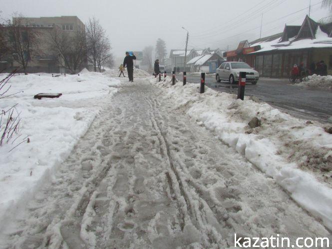 Дороги Козятина в незадовільному стані, другорядні вулиці після відлиги в льоду, фото №5 на сайті 20minut.ua