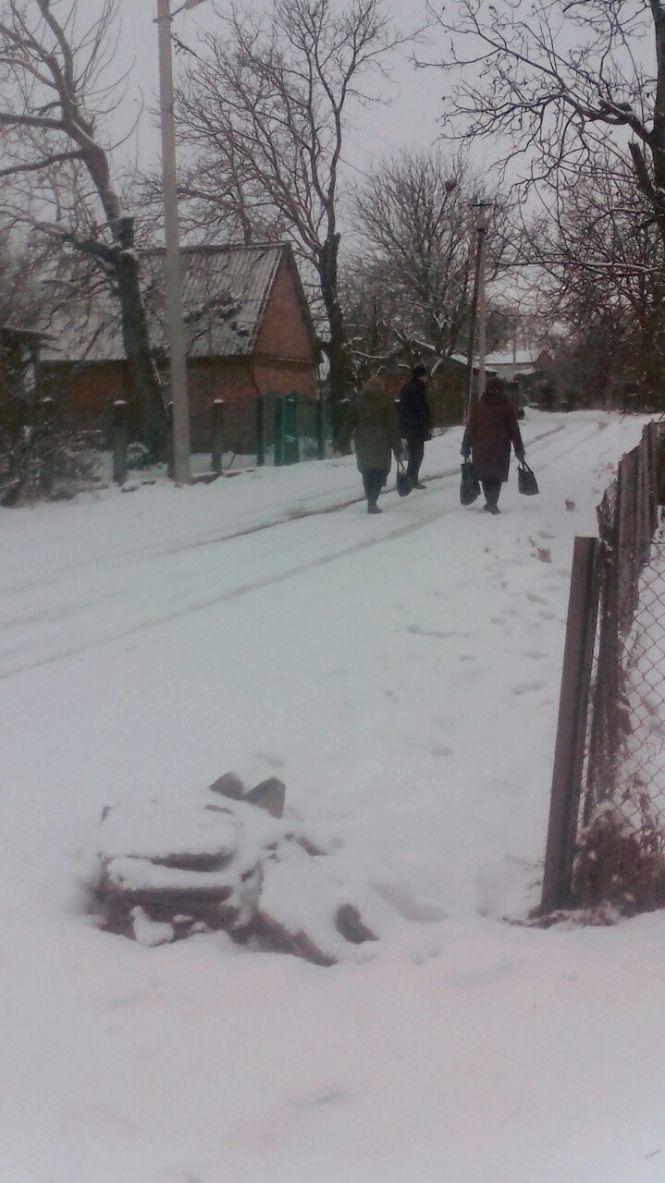 Фото дня:  вбиті дороги с. Козятин, фото №3 на сайті 20minut.ua