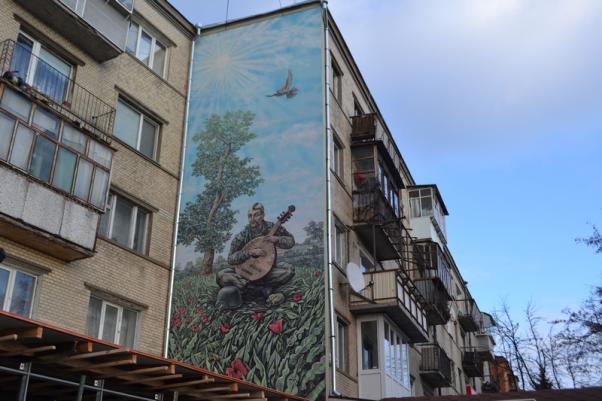 Слідами вуличного мистецтва. Де знаходяться та як виглядають мурали Хмельницького (КАРТА), фото №2 на сайті vsim.ua