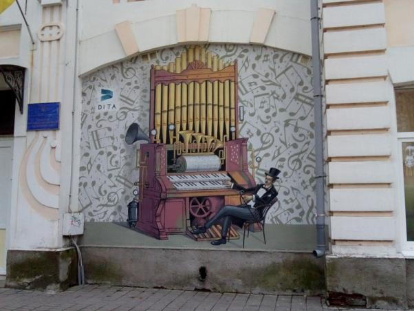 Слідами вуличного мистецтва. Де знаходяться та як виглядають мурали Хмельницького (КАРТА), фото №5 на сайті vsim.ua