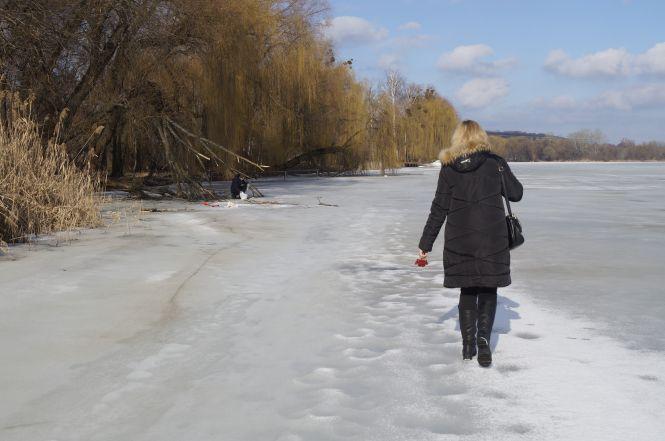 Новини Вінниці - фото з «Маєтки» з пірсами, приватні копанки та березовий гай. Набережна від Київського мосту до кінця П’ятничан «Маєтки» з пірсами, приватні копанки та березовий гай. Набережна від Київського мосту до кінця П’ятничан, фото №18 на сайті 20minut.ua