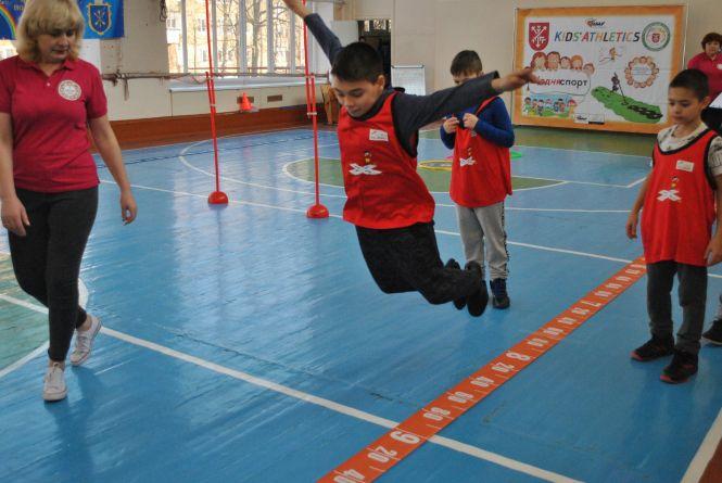 У Хмельницькому стартувала шкільна легкоатлетична ліга, фото №1 на сайті vsim.ua