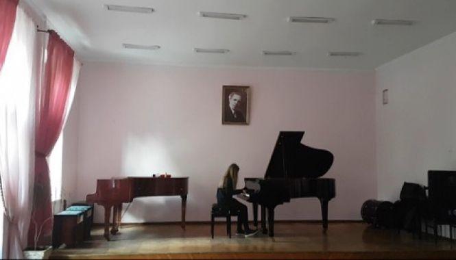 Новини Тернополя - фото з Тернополянка у 13 років стала телеведучою Тернополянка у 13 років стала телеведучою, фото №2 на сайті 20minut.ua