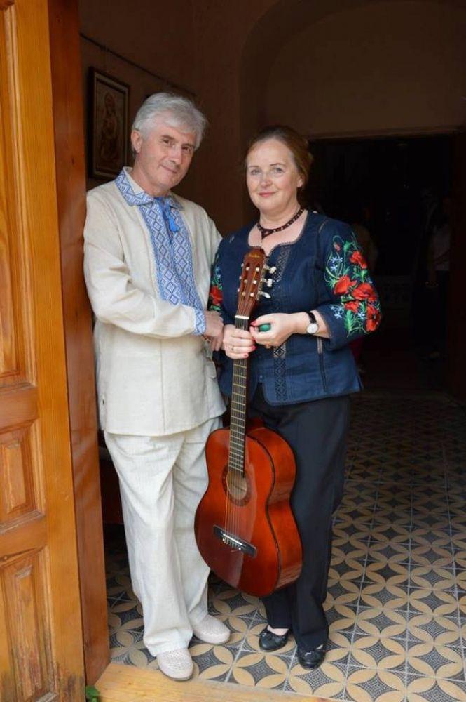 Новини Тернополя - фото з “Справжня жінка - це залізний скелет в оксамитовій сукні”: тернопільська письменниця та лікар Леся Коковська-Романчук “Справжня жінка - це залізний скелет в оксамитовій сукні”: тернопільська письменниця та лікар Леся Коковська-Романчук, фото №4 на сайті 20minut.ua