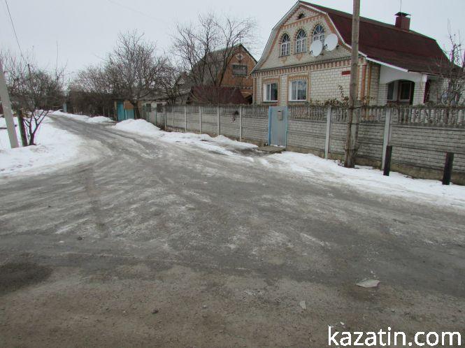 Фото дня: дороги та зупинки бажають кращого, фото №1 на сайті 20minut.ua