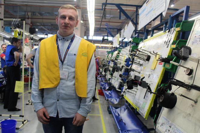 Новини Вінниці - фото з Митрополит Симеон освятив завод ДП «Електричні системи» (Новини компаній) Митрополит Симеон освятив завод ДП «Електричні системи» (Новини компаній), фото №6 на сайті 20minut.ua