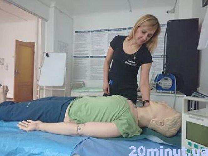 Новини Тернополя - фото з Що допоможе врятувати життя до приїзду медиків швидкої Що допоможе врятувати життя до приїзду медиків швидкої, фото №1 на сайті 20minut.ua