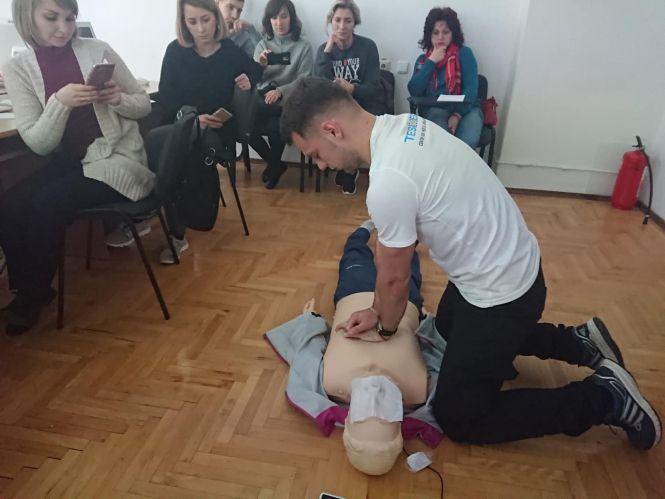 Новини Тернополя - фото з У Тернополі першої допомоги навчили батьків У Тернополі першої допомоги навчили батьків, фото №2 на сайті 20minut.ua