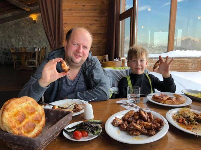 Широкі траси і незвичні смаколики на вершині згаслого вулкана. Віктор Бронюк розказав, чим дивує гірськолижна Туреччина?, фото №4 на сайті 20minut.ua