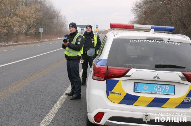 Патрульні Кам’янця вимірюватимуть швидкість лазерним пристроєм TruCAM, фото №1 на сайті 20minut.ua