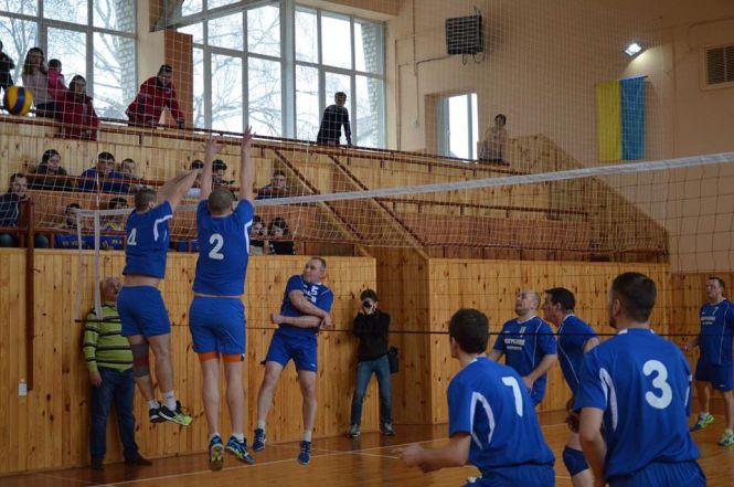 Наші земляки з перемогою у волейболі, фото №1 на сайті 20minut.ua