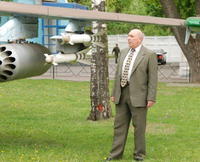 Здійснив 356 бойових вильотів. Про командира полку, який не втратив в Афгані жодного бійця, фото №4 на сайті 20minut.ua