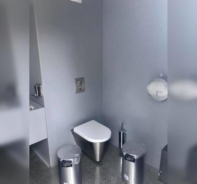 Новини Вінниці - фото з Туалет на проспекті Космонавтів коштує 1,3 мільйона гривень Туалет на проспекті Космонавтів коштує 1,3 мільйона гривень, фото №3 на сайті 20minut.ua