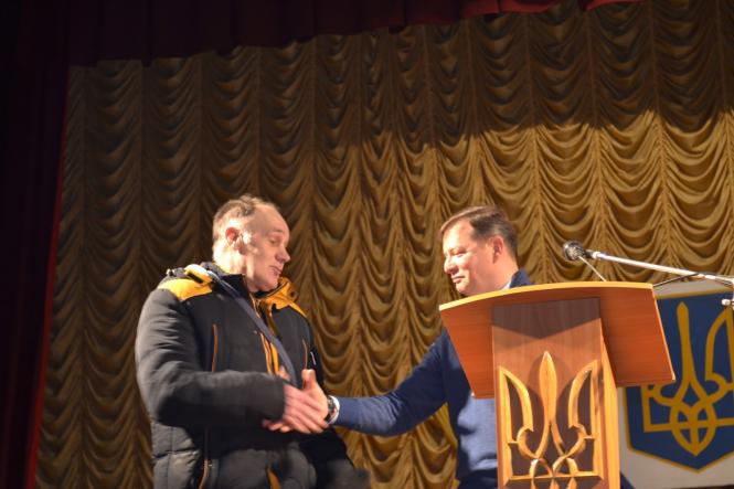 Новини Хмельницького - фото з “Порядок в медицині – це ключ до успішності нашої країни” - Олег Ляшко відвідав Деражню (прес-служба Радикальної партії Олега Ляшка) “Порядок в медицині – це ключ до успішності нашої країни” - Олег Ляшко відвідав Деражню (прес-служба Радикальної партії Олега Ляшка), фото №5 на сайті vsim.ua