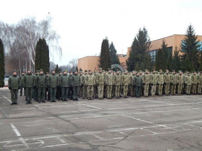 Новини Хмельницького - фото з У прикордонній академії вшанували Героїв Небесної Сотні У прикордонній академії вшанували Героїв Небесної Сотні, фото №2 на сайті vsim.ua