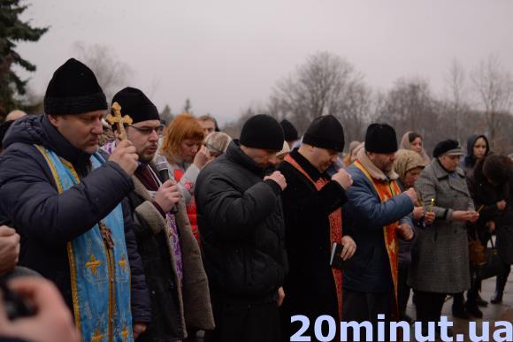 Новини Кам'янця-Подільського - фото з Шануємо Героїв Небесної Сотні крізь роки (ФОТО) Шануємо Героїв Небесної Сотні крізь роки (ФОТО), фото №4 на сайті 20minut.ua