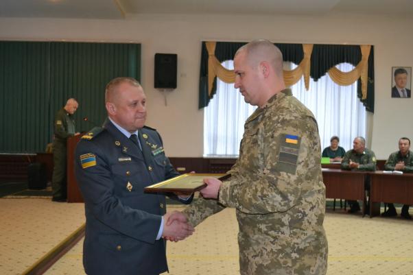 Новини Хмельницького - фото з У Хмельницькому нагородили кращих прикордонників У Хмельницькому нагородили кращих прикордонників, фото №15 на сайті vsim.ua