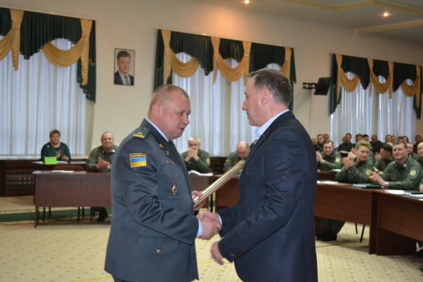 Новини Хмельницького - фото з У Хмельницькому нагородили кращих прикордонників У Хмельницькому нагородили кращих прикордонників, фото №9 на сайті vsim.ua