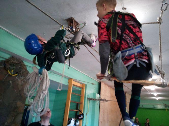 Новини Житомира - фото з У Житомирі відбувся відкритий чемпіонат зі спортивного туризму у закритих приміщеннях У Житомирі відбувся відкритий чемпіонат зі спортивного туризму у закритих приміщеннях, фото №2 на сайті 20minut.ua